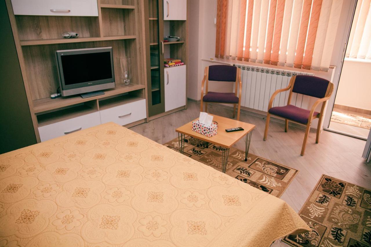Apartament Cora Centru Piteşti Kültér fotó