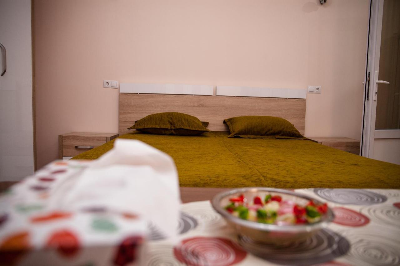 Apartament Cora Centru Piteşti Kültér fotó